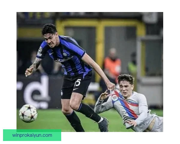 巴斯托尼防守表现稳健，成为球队后防核心的重要支撑