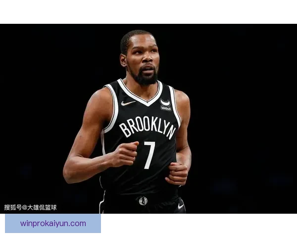 劳尔技术特点分析：传球精准、跑位灵活、进攻意识出色。